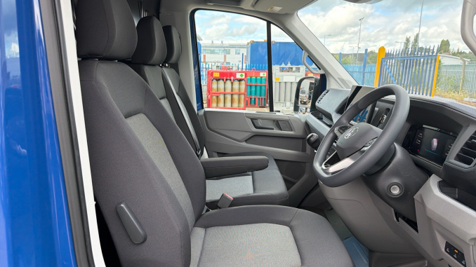 Volkswagen Crafter Cr35 Mwb Diesel Fwd 2.0 TDI 140PS Commerce Plus High Roof Van - Image 36